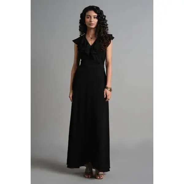 AND-Evania Black Gown