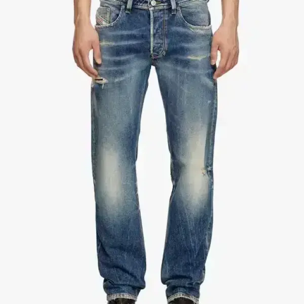 DIESEL-1985 Larkee Regular Fit Cotton Jeans
