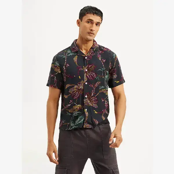 Levis-Men's Resort Collar Floral Relaxed Fit Camp Shirt