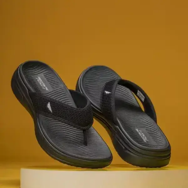 RedTape-Men T-Strap Slip-On Flip Flops